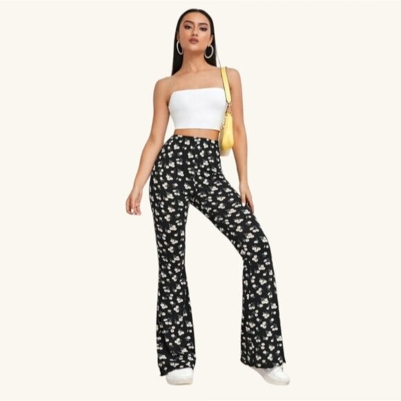 Comfy High Rise Black Floral Scalloped Bell Bottoms - Picture 6 of 13